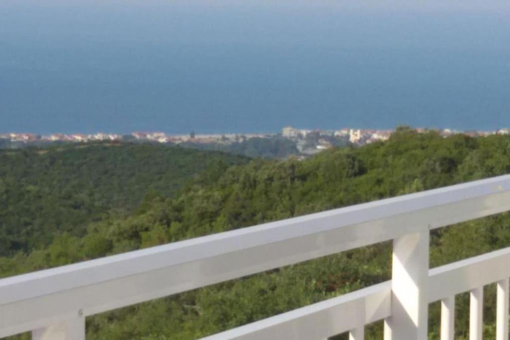 Villa Πανοραμα Aigani Esterno foto